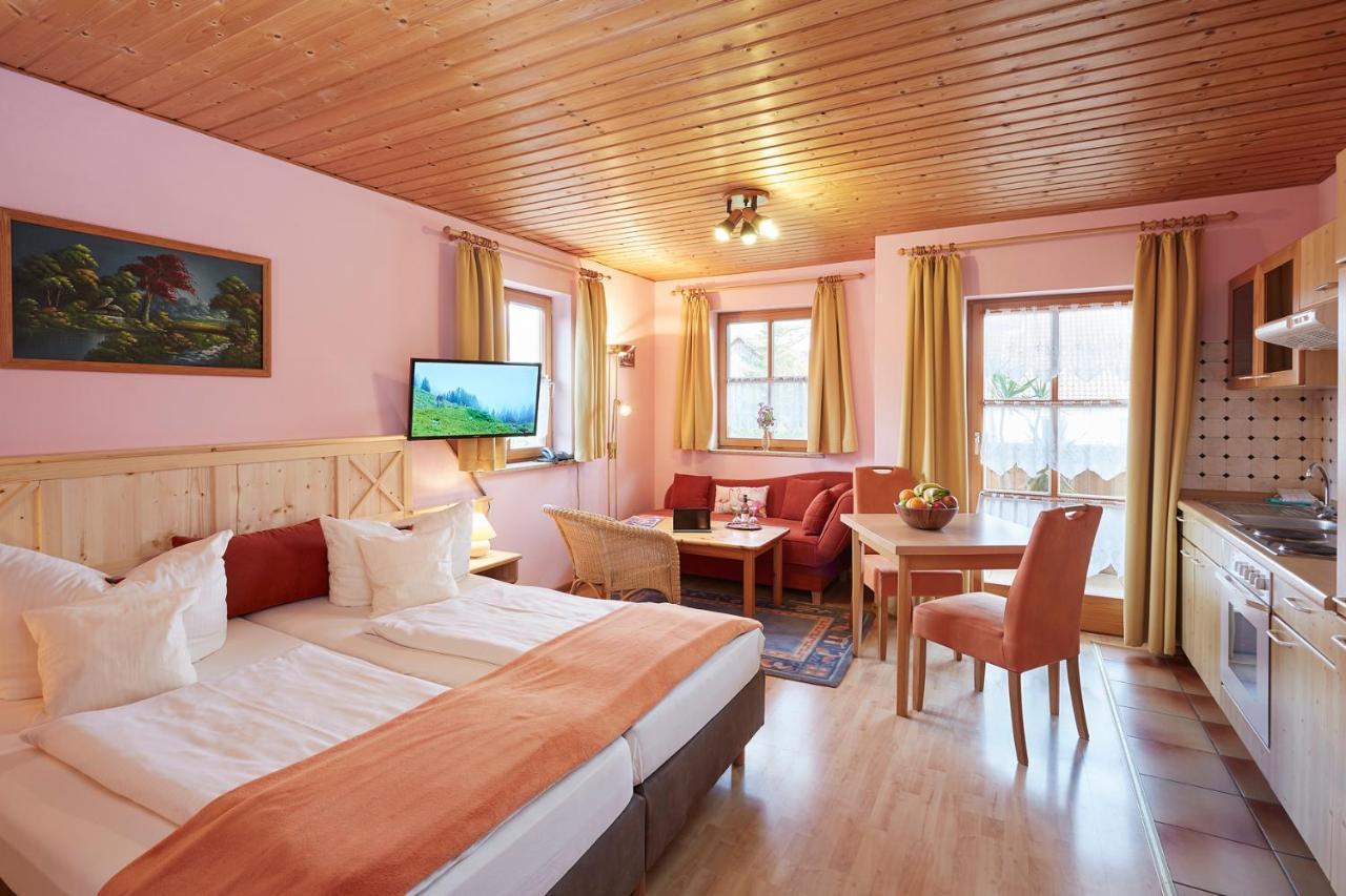 Land- Und Aktivhotel Altmuehlaue Bad Rodach Ngoại thất bức ảnh