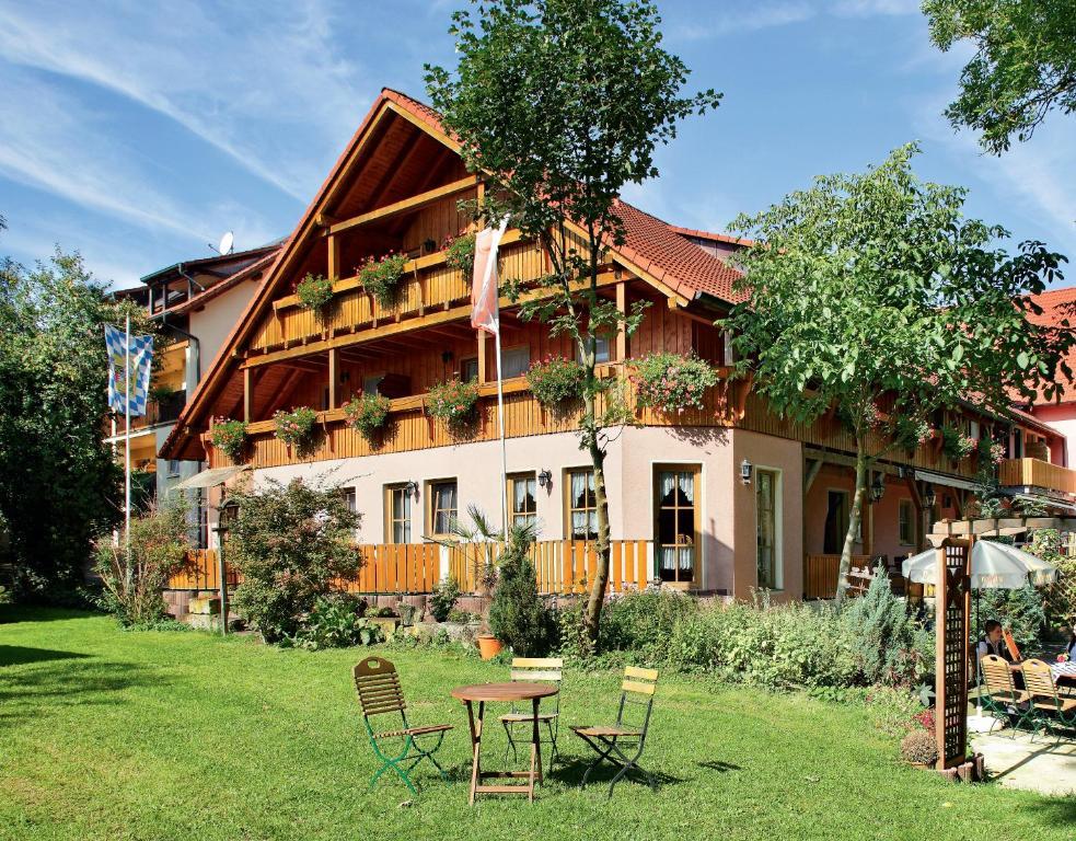 Land- Und Aktivhotel Altmuehlaue Bad Rodach Ngoại thất bức ảnh